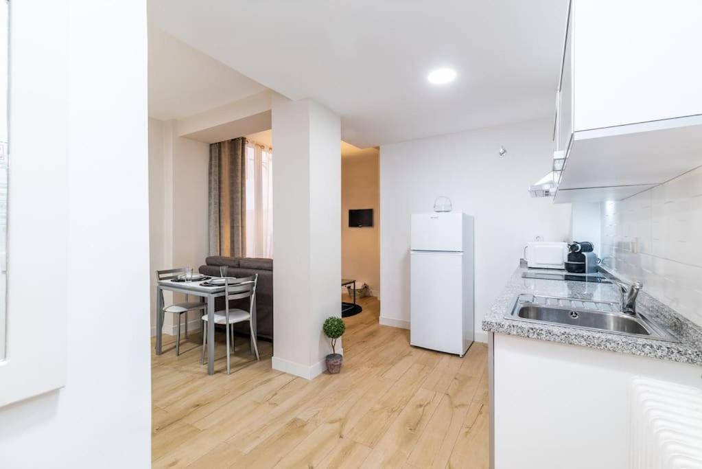 Apartamento Pedro Antonio Parking Gratis Grenada Zewnętrze zdjęcie